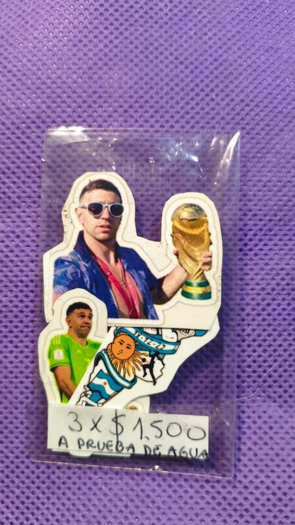 Producto - Stiker a prueba de agua DIBU