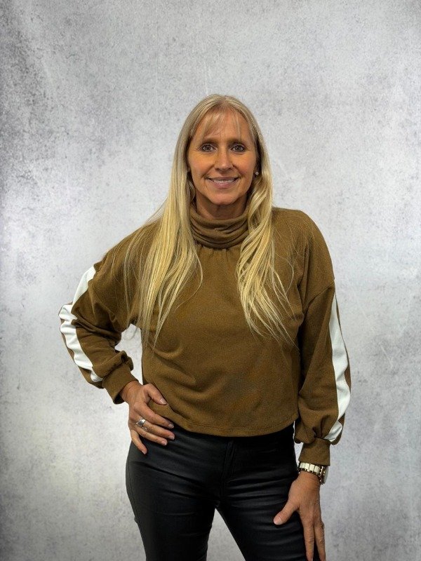 Producto - POLERA AIXA MARRON DARLON MANGA GLOBO CON FRANJA BLANCA