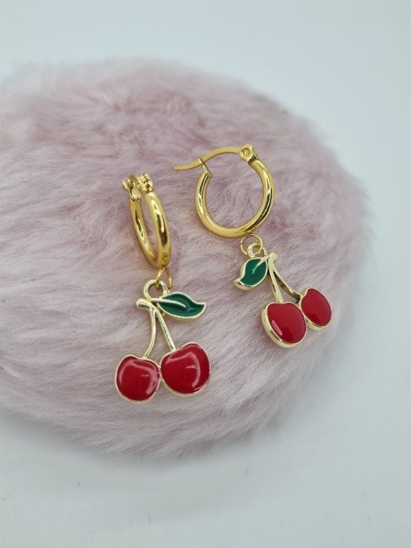 Producto - Aros acero dorado argollita colgante cherry esmaltado