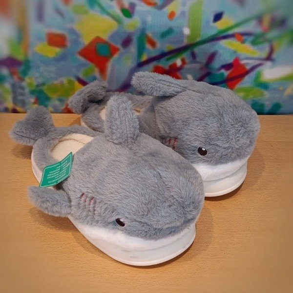 Producto - PANTUFLA TIBURÓN