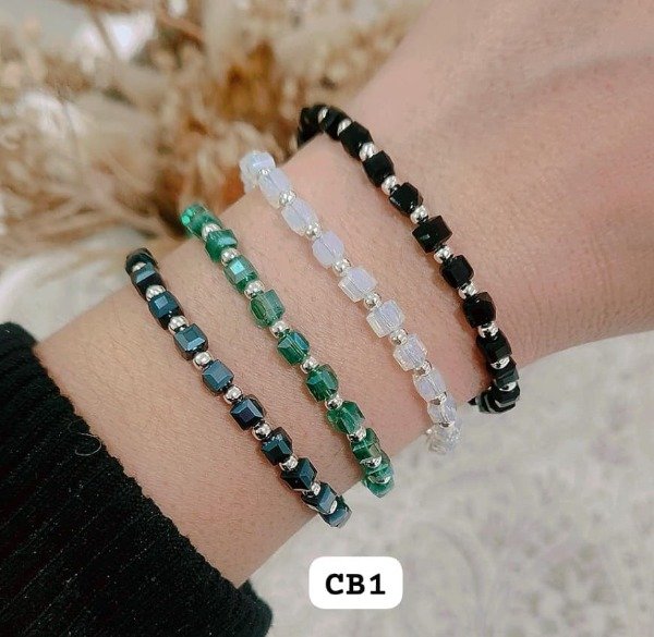 Producto - Pulsera cubos de colores 5mm