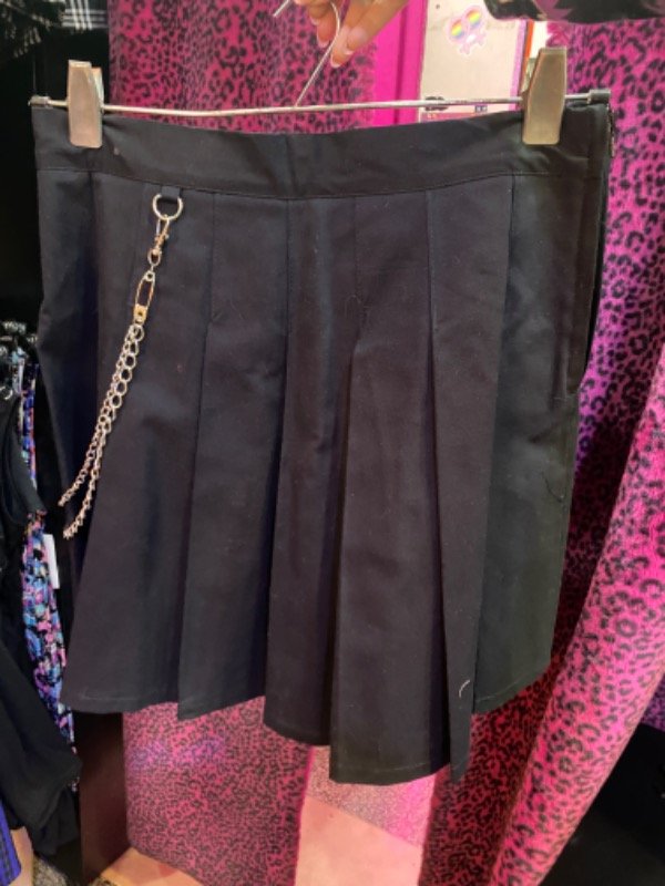 Producto - Pollera alfiler