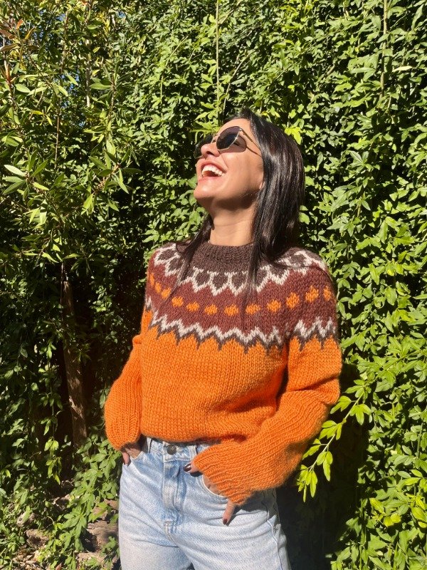 Producto - Sweater con guardas en lana de oveja..