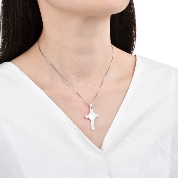 Producto - Dije Cruz San Benito (35 Milímetros)