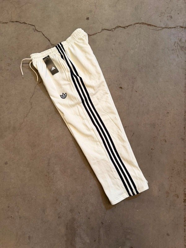 Producto - Jogging Adidas 3 lineas - 3