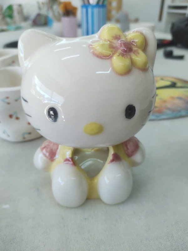 Producto - Kitty hornito de incienso amarilla + vela de regalo