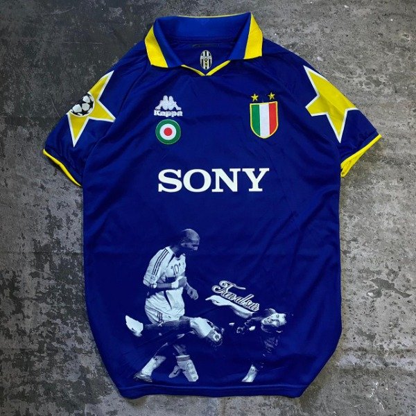Producto - camiseta juventus 95-96 x zidane