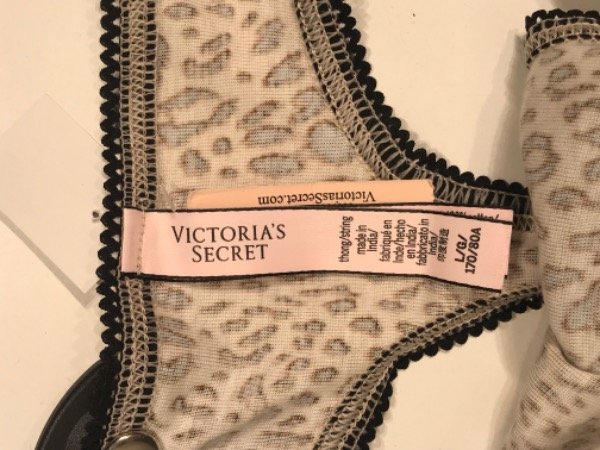Producto - Bombacha VICTORIA'S SECRET animal print NUEVA c/etiqueta Talle L- PRECIO: 40X - 2