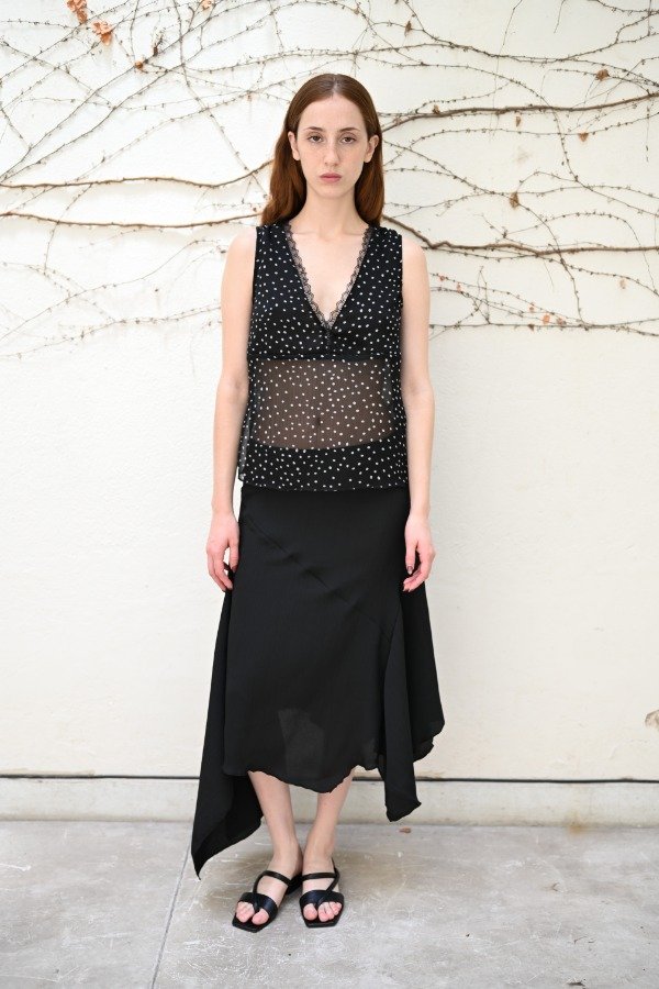 Producto - FALDA IRREGULAR NEGRA