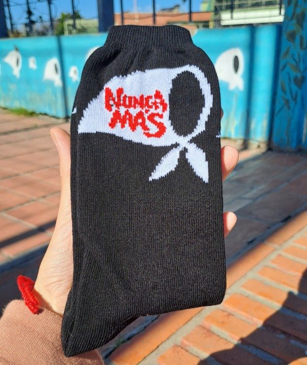 Producto - Medias de media caña Nunca más