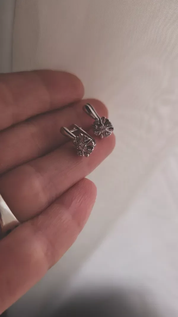 Producto - Aros cubanos italiano con flor 1,3cm plata 925