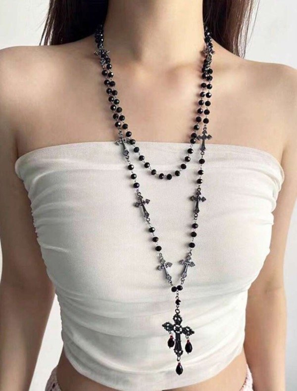 Producto - Collar gothic alt cruces