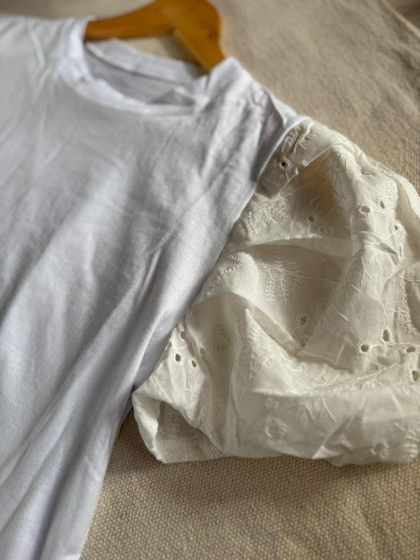Producto - Remera Alba