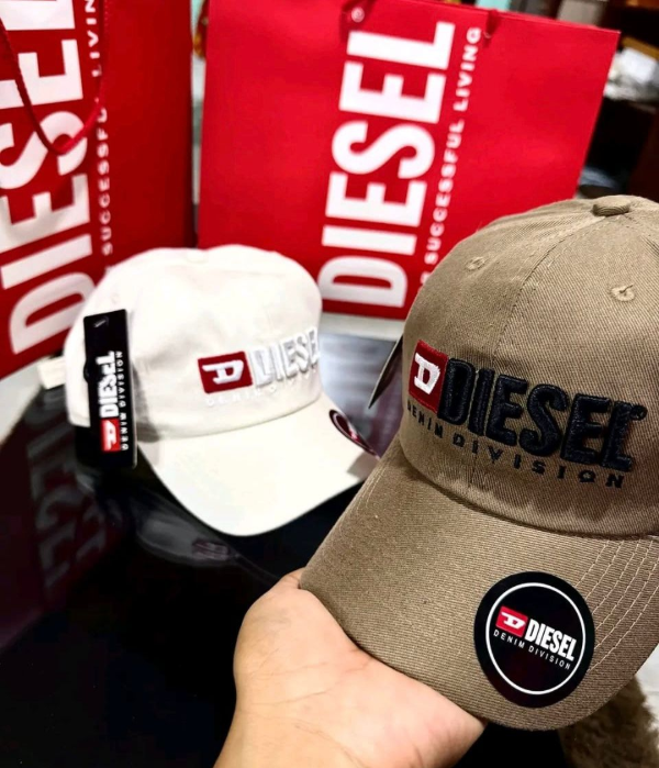 Producto - Gorras Diesel en Bolsa