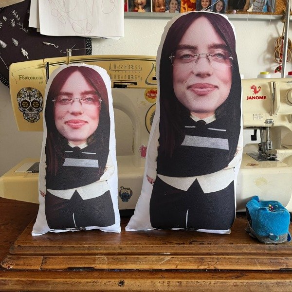 Producto - Muñeca Billie Eilish (no Tan) chiquita - 0