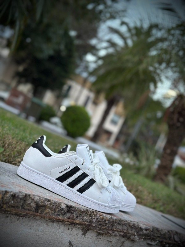 Producto - SUPERSTAR BLANCAS