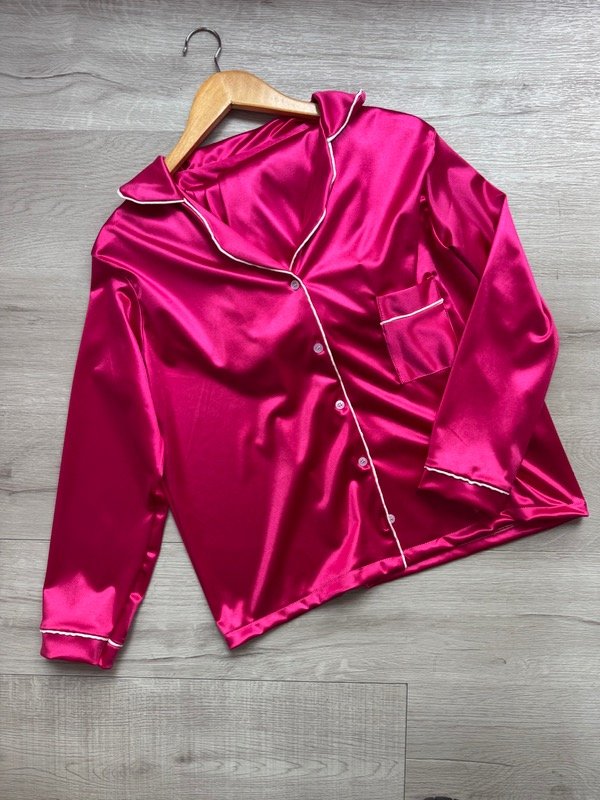 Producto - Pijamas camiseros saten