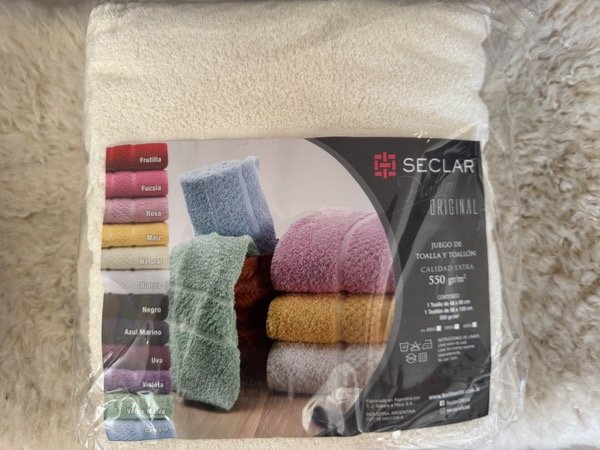 Producto - Juego de toalla y toallon (HOTELERO)