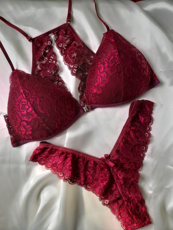 Producto - CONJUNTO TAZA TRIANGULO ABROCHA ADELANTE