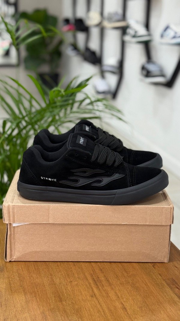 Producto - Straye total black