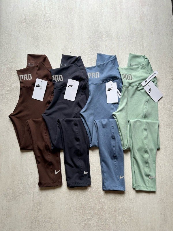 Producto - CALZA LARGA NK PRO LISA