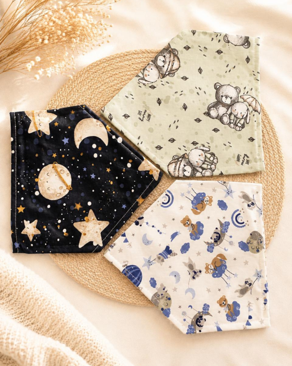 Producto - PACK 3 BABEROS BANDANA CON PLASTICO ATRAS - 5