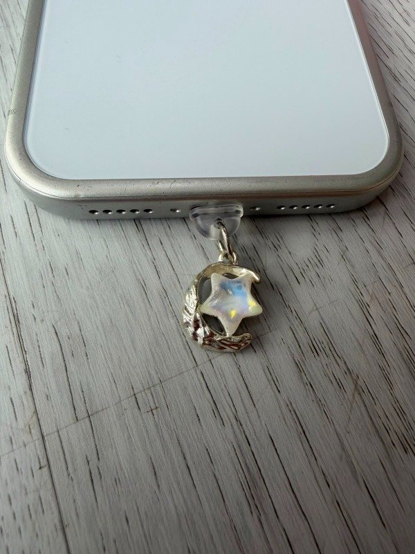 Producto - Cubre pin de carga antipolvo Tipo C estrella