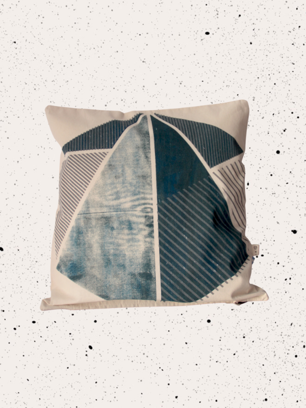 Producto - Funda Piramid Blue