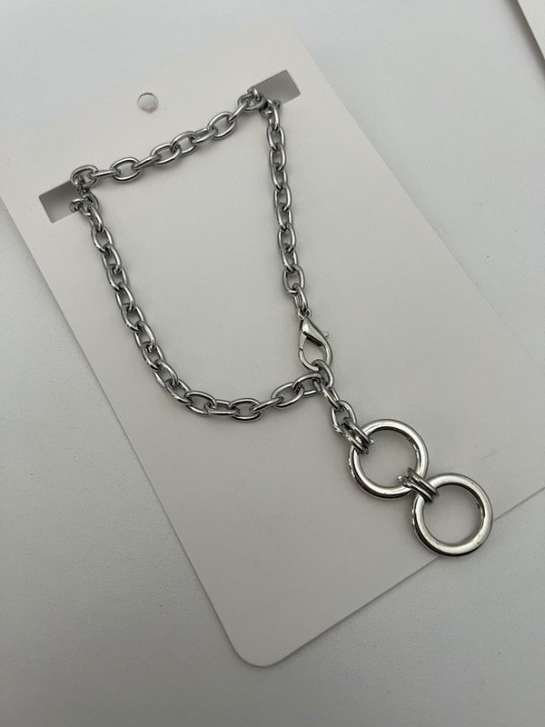 Producto - Cadenas plateadas