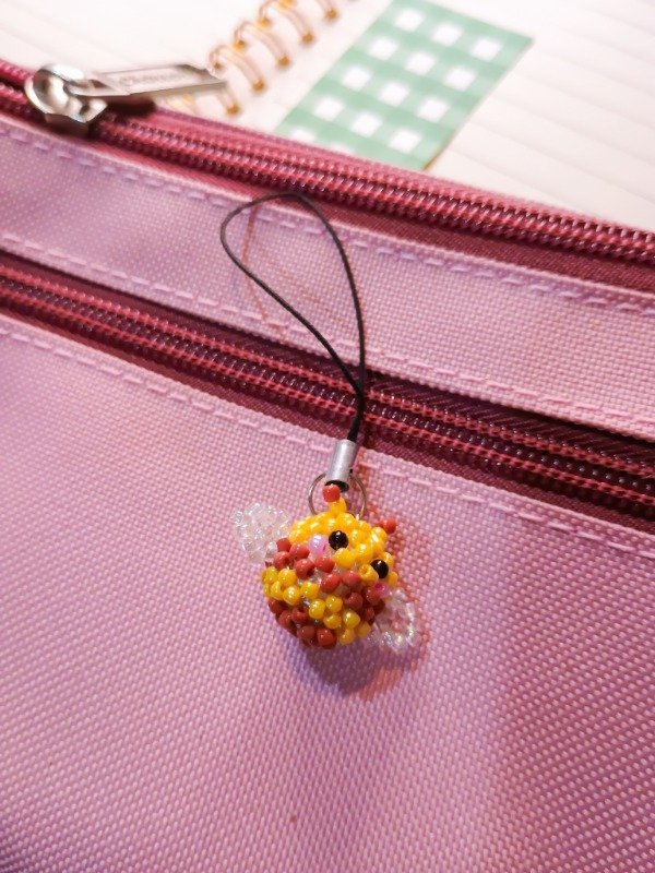 Producto - Charm Abeja