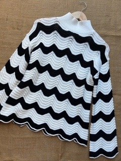 Producto - Sweater Media Polera