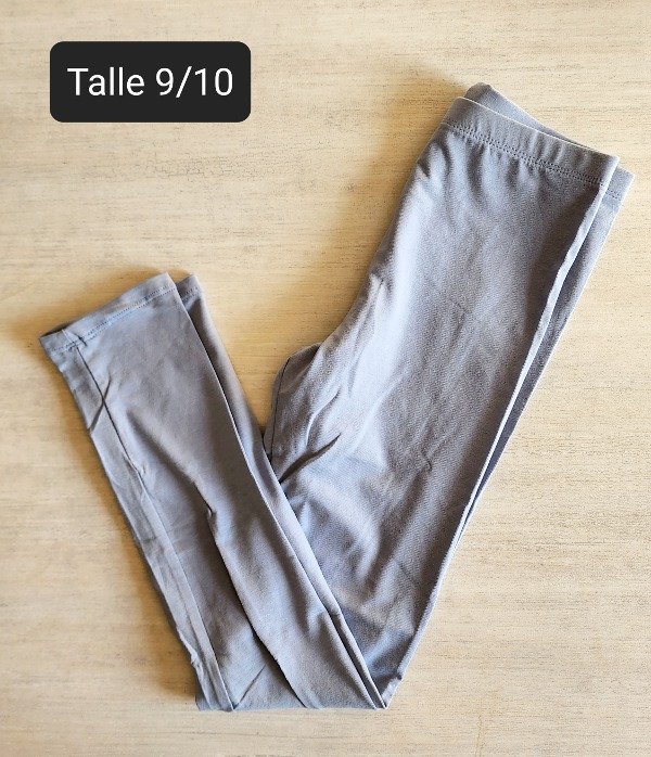 Calza algodón HyM talle 9/10 lavanda