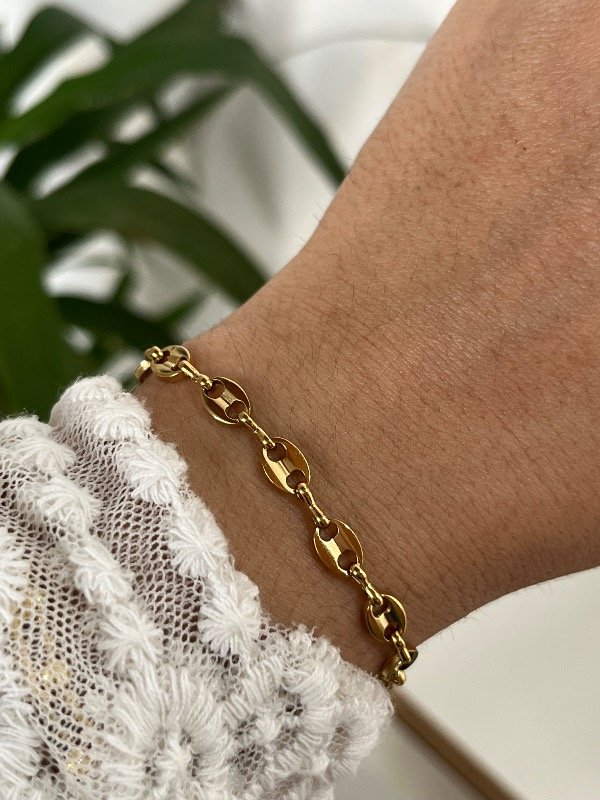 Producto - Pulsera gucci acero dorado