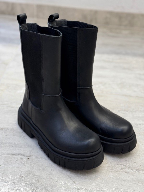 Producto - Bota Lola caña media