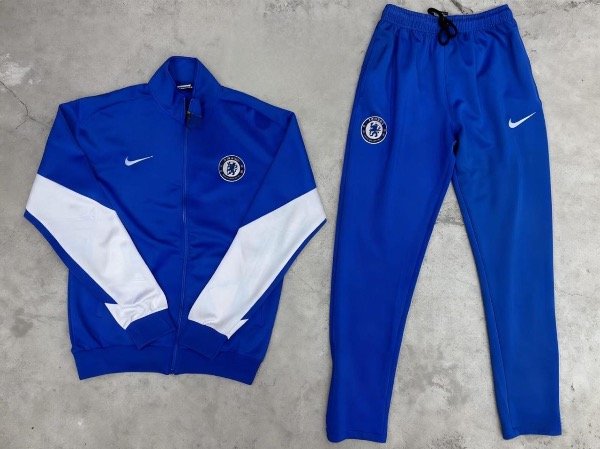 Producto - Conjunto Importado Chelsea con Campera