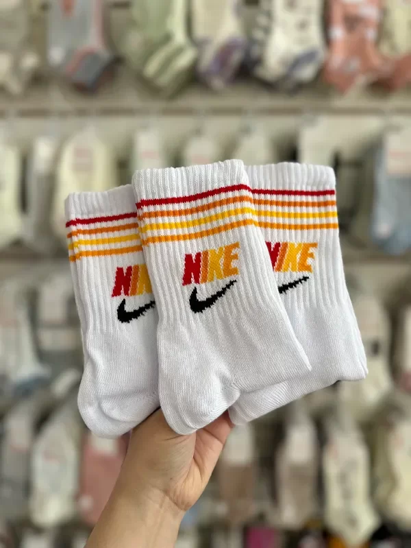 Medias 3/4 tricolor nike rojo naranja y amarillo