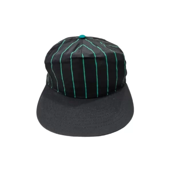 Producto - GORRA RAYADA CON VISERA PLANA