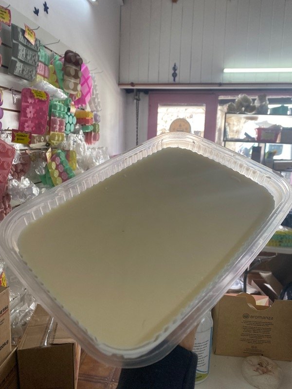 Producto - 1 KG CERA LISTA PARA MOLDE