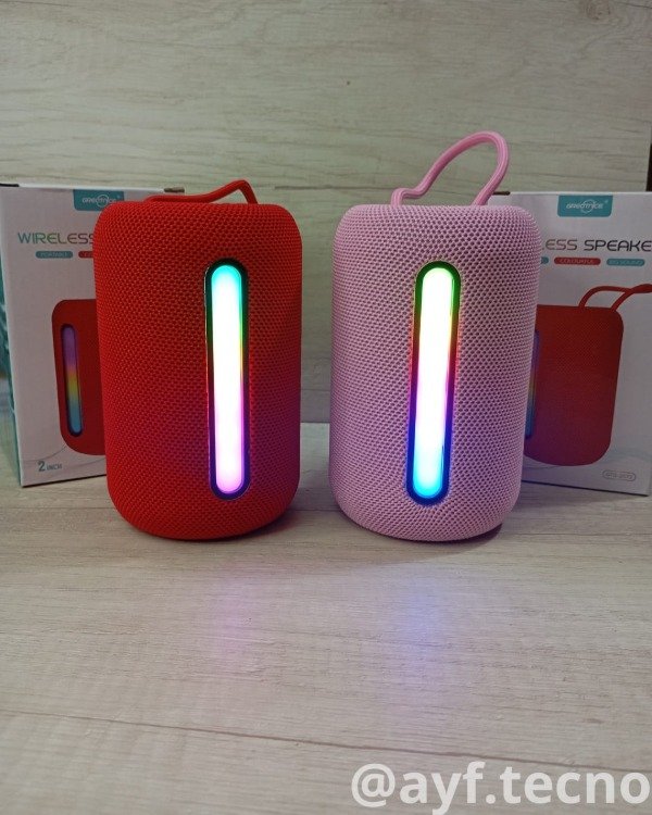 Producto - Parlante 2" GTS RGB con radio FM