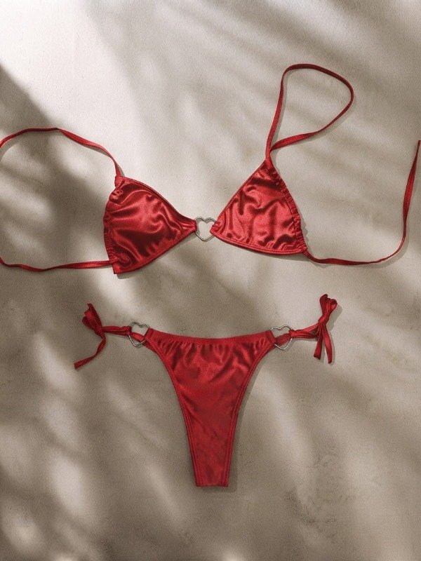 Producto - Bikini simil raso con avio metalico de corazón AL COSTO - 1