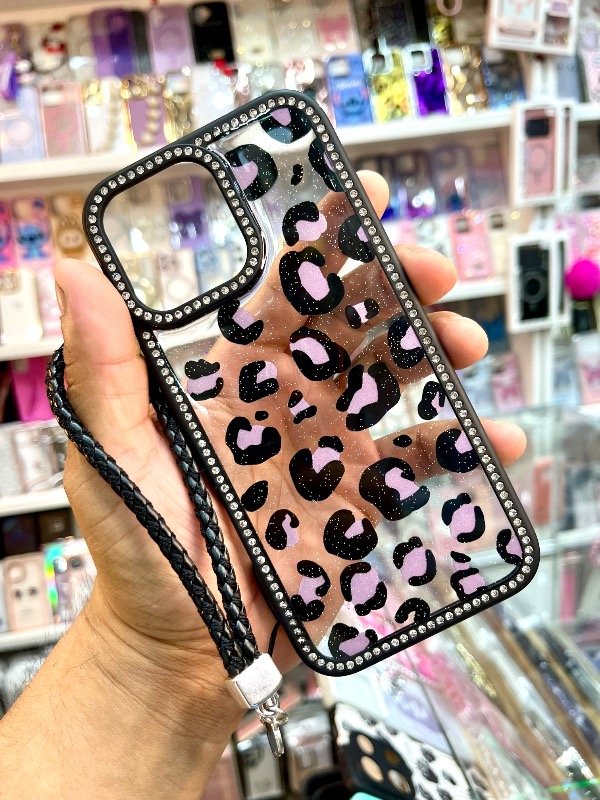 Producto - Animal Print con Correa IPhone 13/14/15/16/16 pro/16 pro max/17 pro/17 pro max