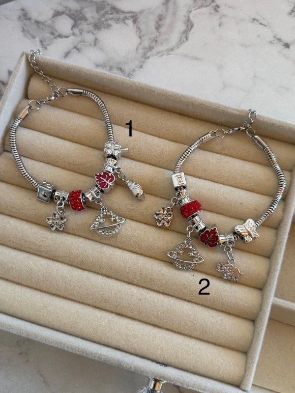 Producto - PULSERA CHARMS ROJO