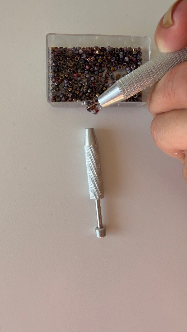 Producto - Pinza para agarrar abalorios - 1