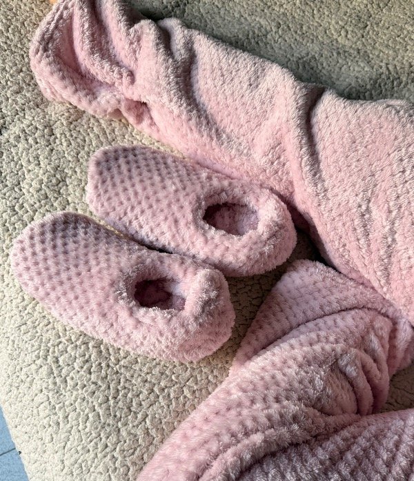 Producto - Pantuflas nórdicas ROSA