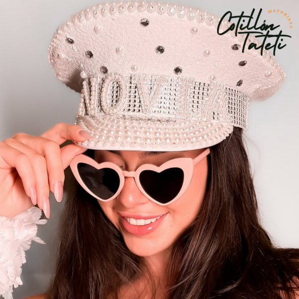 Producto - SOMBRERO CAPITAN FASHION NOVIA BLANCO