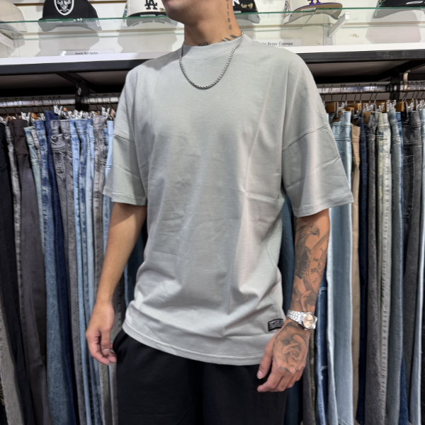 Producto - Remera Urban Gris