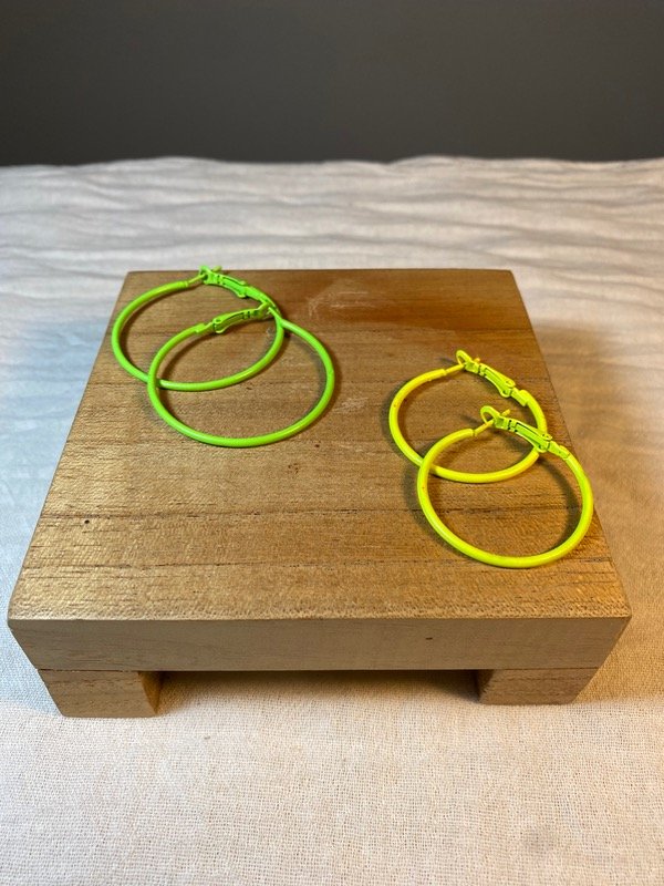 Producto - Aros argolla flúo
