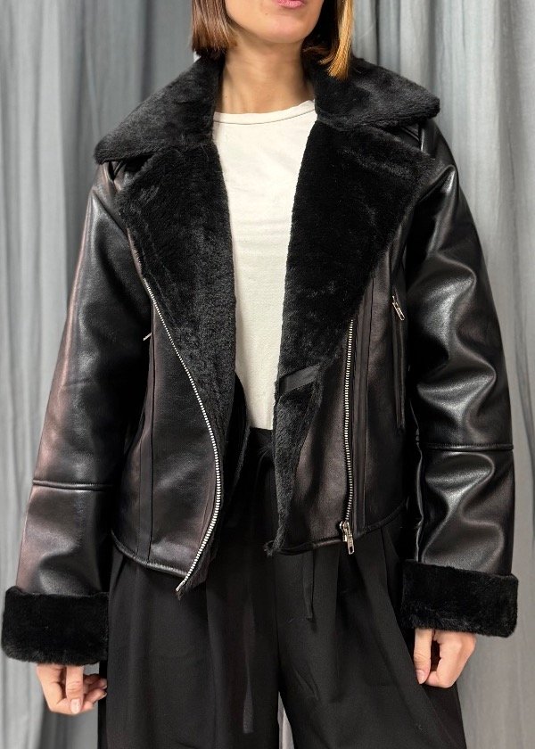 Producto - Campera Gamulan Londres