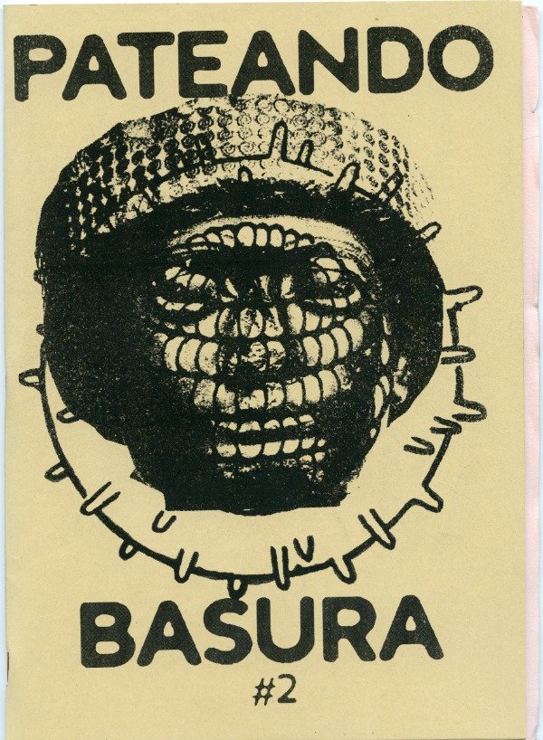Producto - Pateando Basura #2
