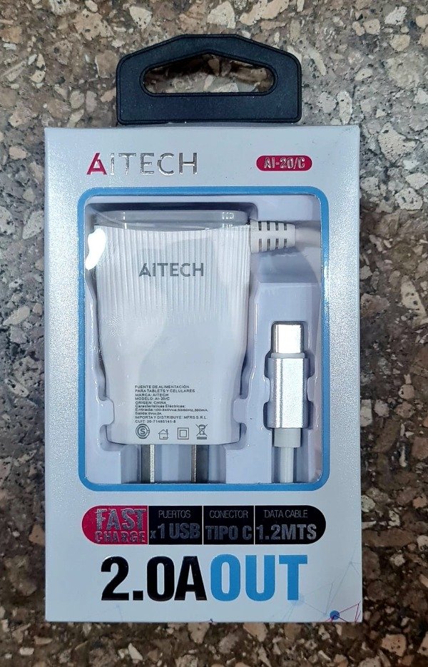 Producto - Cargador Aitech 2A TC